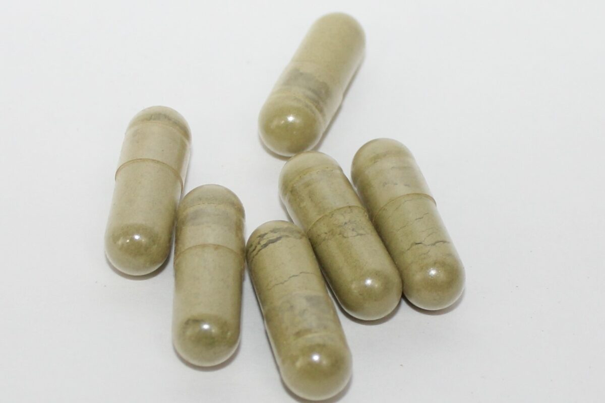 Making Kratom Capsules - Kratom Exchange